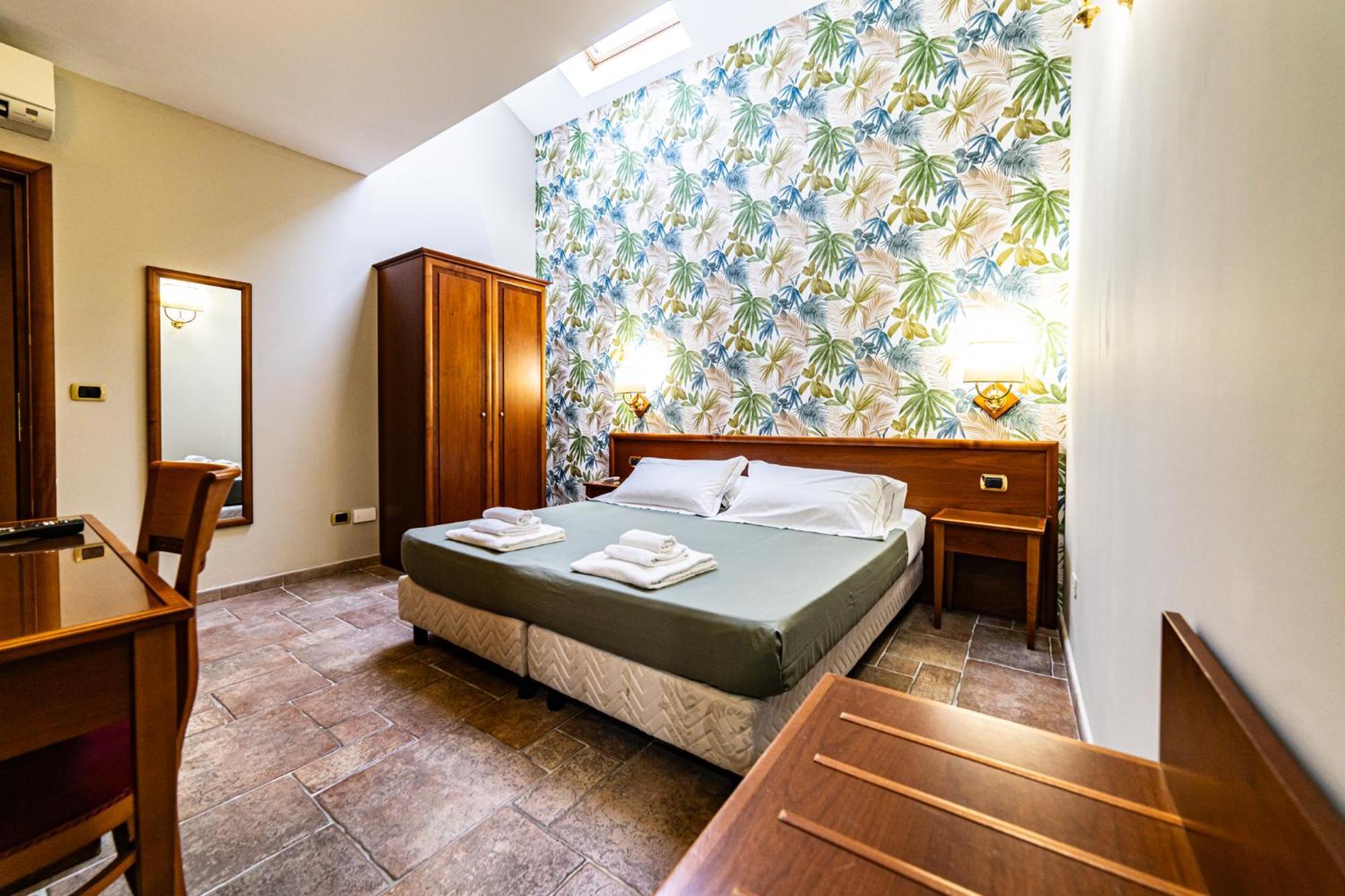Malia Home Катанія Екстер'єр фото